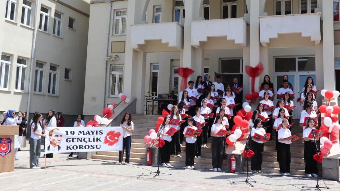 19 MAYIS ATATÜRK'Ü ANMA, GENÇLİK VE SPOR BAYRAMI'NIN 106. YILI, ŞEFAATLİ'DE BÜYÜK BİR COŞKU VE GURURLA KUTLANDI